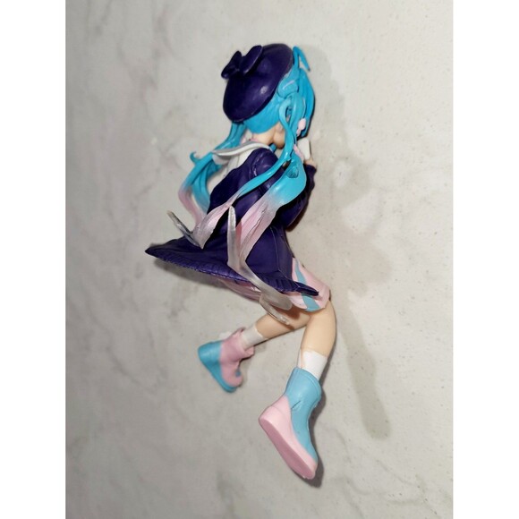 Hatsune Miku Noodle Stopper Figure Loving Blazer 5" Japan New Without BOX - Picture 10 of 12